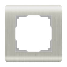 $arSection['PICTURE']['TITLE']