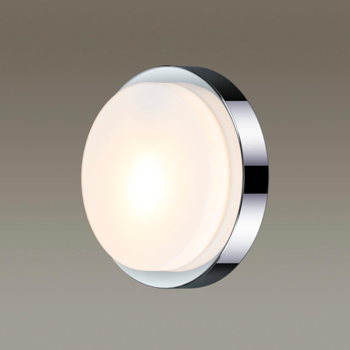 картинка Настенный светильник Odeon Light Drops Holger 2746/1C от магазина pro-decor.kz
